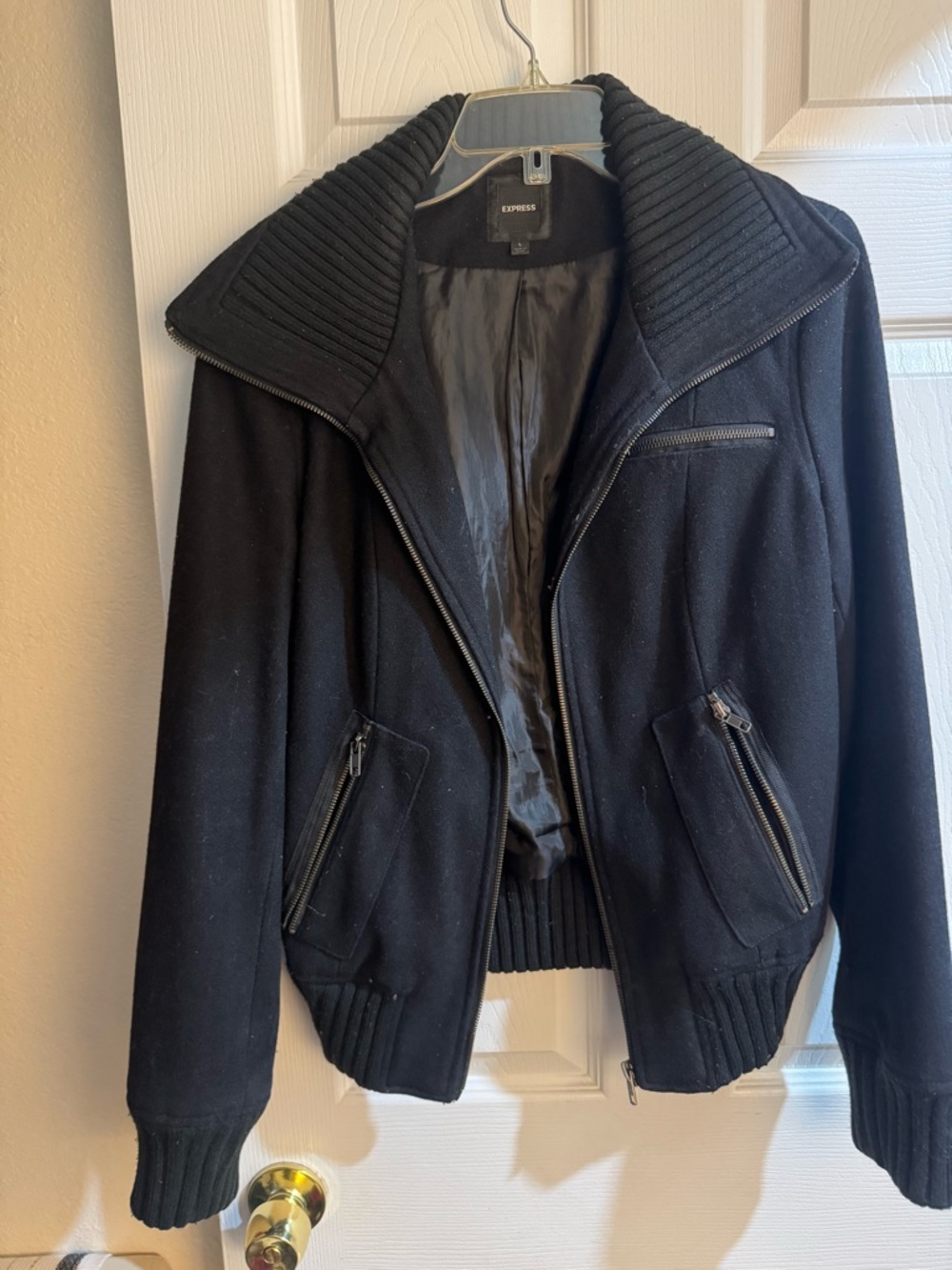Express Men’s Black Zip Front Lightweight Jacket